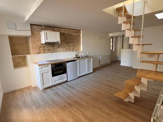 Location Appartement Rue Saint Pierre, Caen