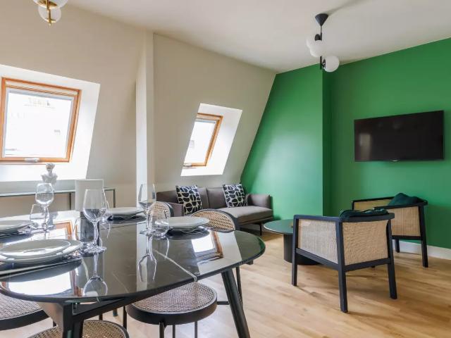 Location Appartement Rue Saint Placide, Paris