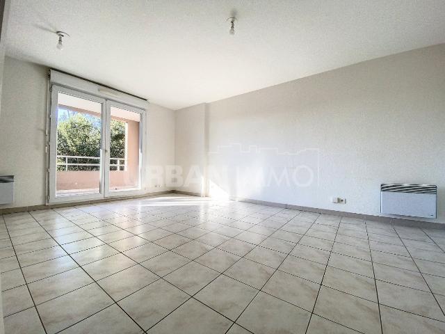 Location Appartement Rue Saint Priest, Montpellier