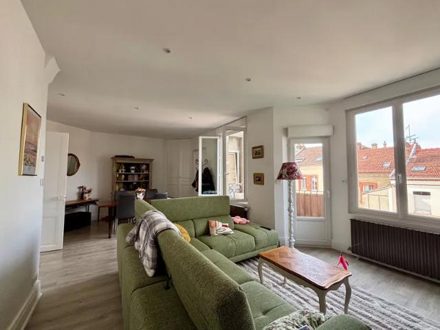 Location Appartement Rue Saint Victor, Épernay