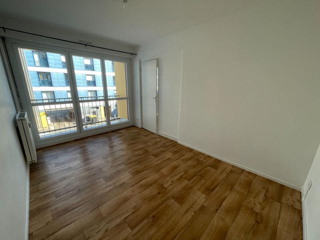 Location Appartement Rue Saint Yves, Rennes