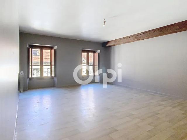 Location Appartement Rue Sainte Marguerite, Neufchâteau