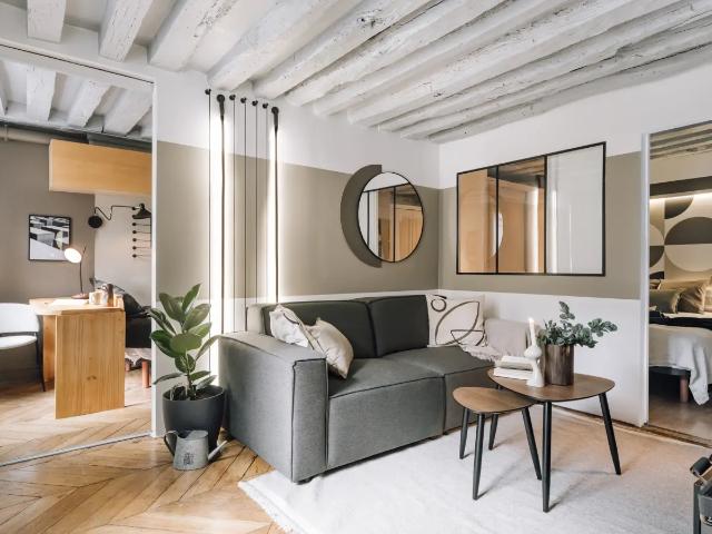 Location Appartement Rue Sainte Anne, Paris