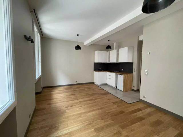 Location Appartement Rue Sainte Catherine, Bordeaux