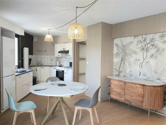 Location Appartement Rue Sainte Catherine, Laval