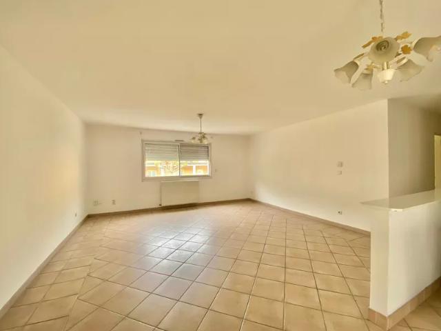 Location Appartement Rue Sainte Claire, Périgueux