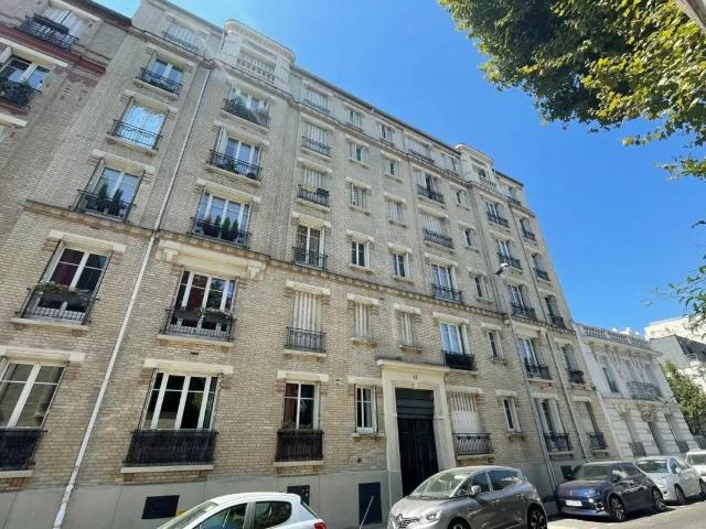 Location Appartement Rue Sainte Geneviève, Courbevoie