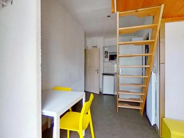 Location Appartement Rue Sainte Geneviève, Lyon