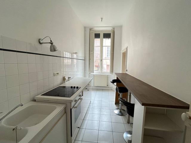 Location Appartement Rue Sainte Hélène, Lyon