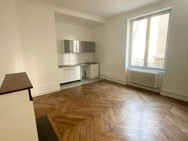 Location Appartement Rue Sala, Lyon