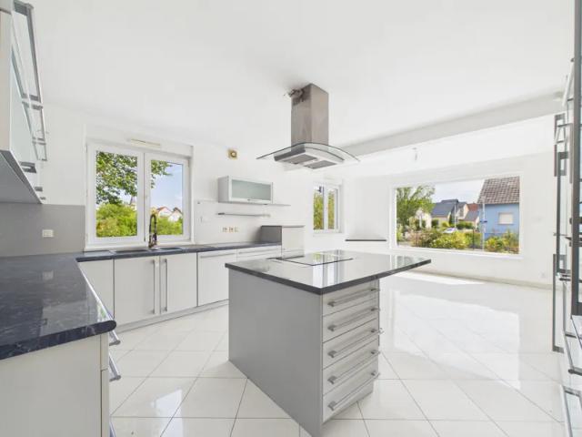 Location Appartement Rue Salvador Dali, Fegersheim