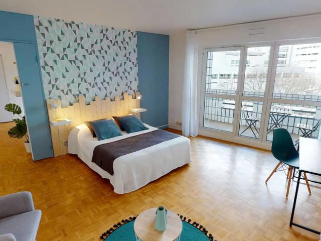 Location Appartement Rue Sébastien Mercier, Paris