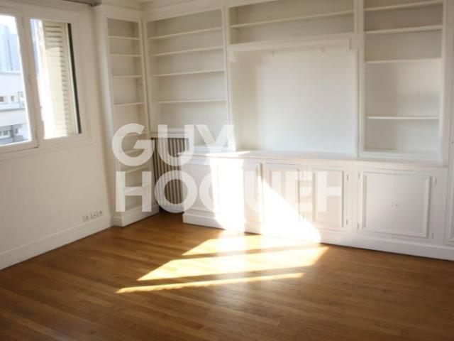 Location Appartement Rue Sébastopol, Courbevoie