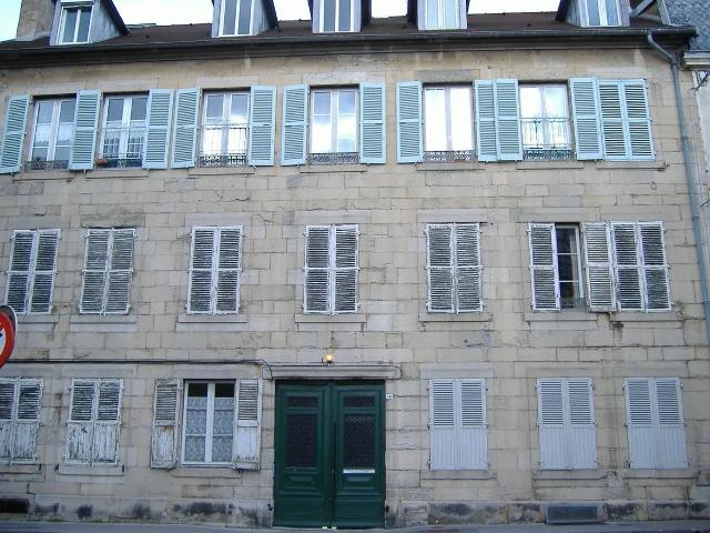 Location Appartement Rue Sébile, Lons le Saunier