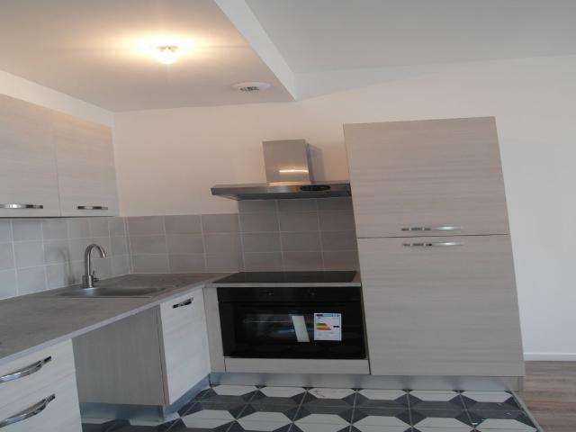 Location Appartement Rue Sénac de Meilhan, Marseille