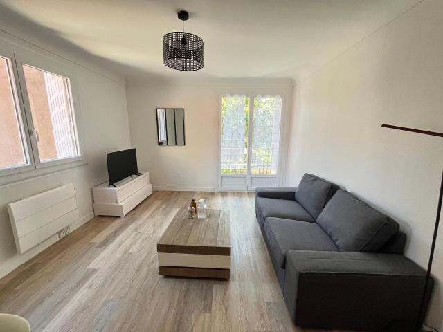 Location Appartement Rue Séré de Rivières, Albi