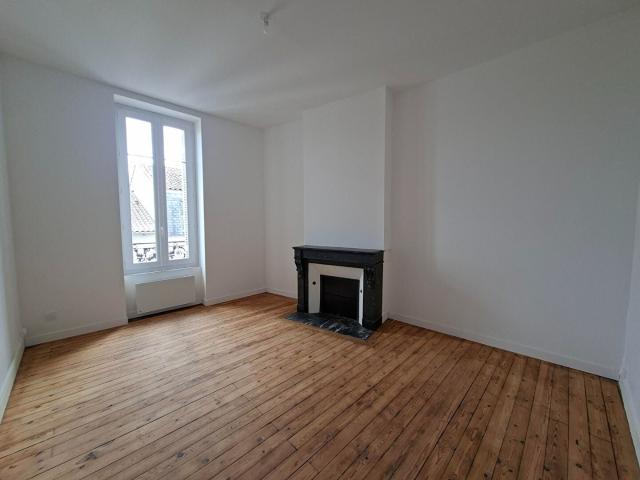 Location Appartement Rue Servandoni, Bordeaux