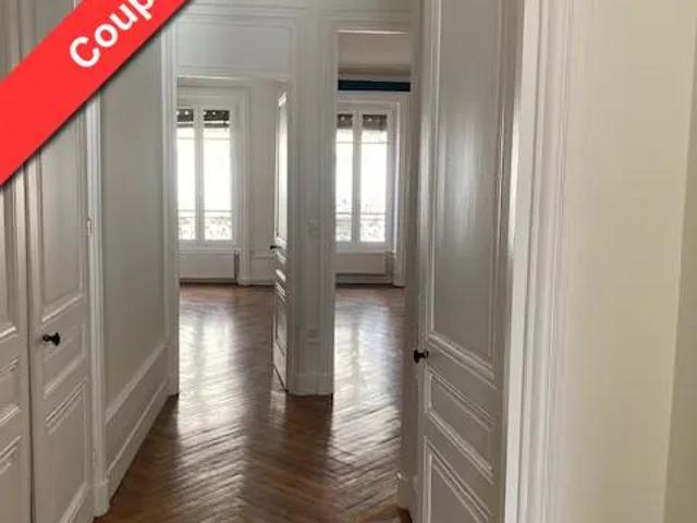 Location Appartement Rue Servient, Lyon
