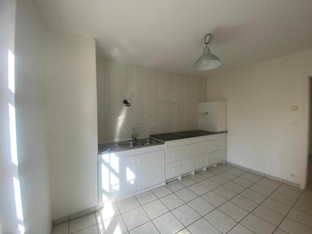 Location Appartement Rue Simon Boyer, Montbrison