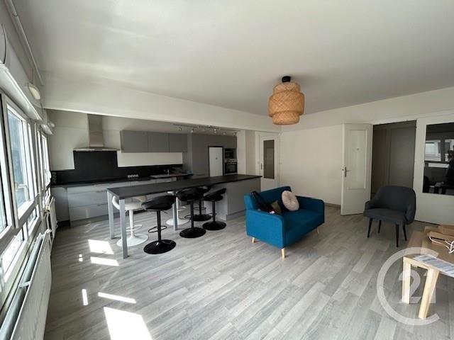 Location Appartement Rue Simon, Reims