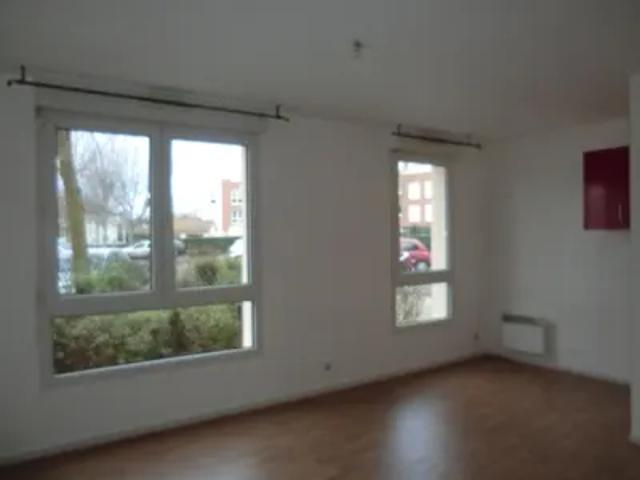 Location Appartement Rue Simone de Beauvoir, Élancourt