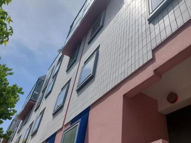 Location Appartement Rue Stendhal, Paris