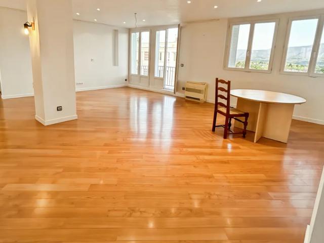 Location Appartement Rue Stendhal, Romans sur Isère