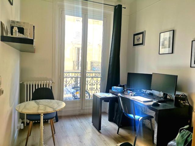 Location Appartement Rue Pouchet, Paris