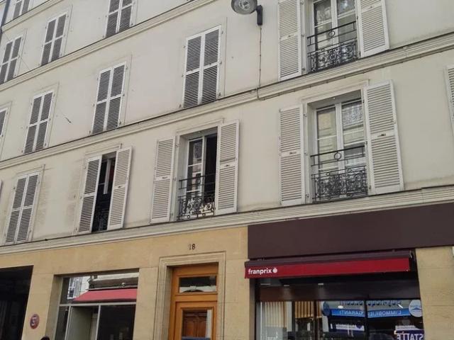 Location Appartement Rue Poncelet, Paris