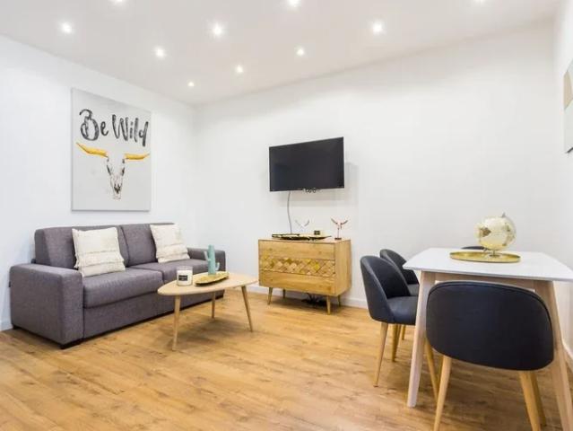 Location Appartement Rue Popincourt, Paris