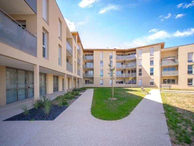 Location Appartement Rue Porte des Prés, Cluny