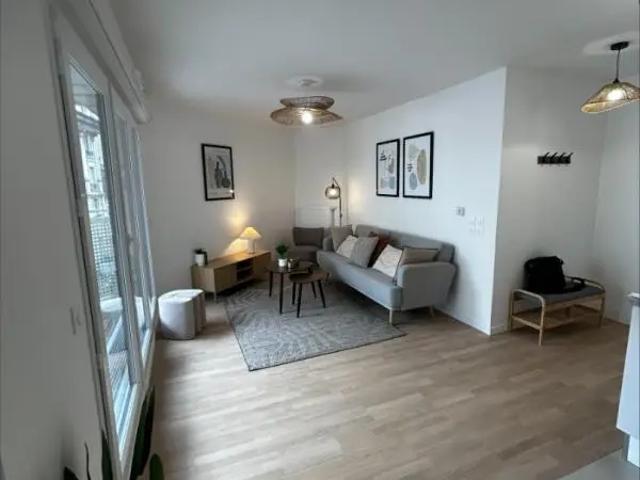 Location Appartement Rue Paul Vaillant Couturier, Alfortville