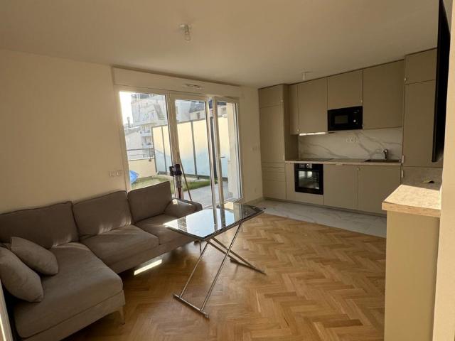 Location Appartement Rue Paul Vaillant Couturier, Alfortville