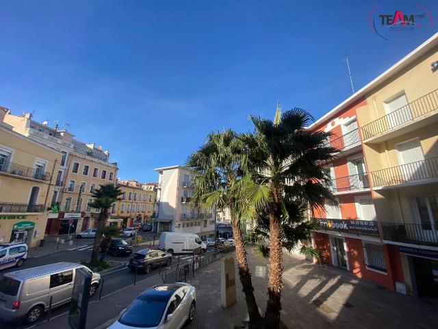 Location Appartement Rue Paul Valéry, Sète