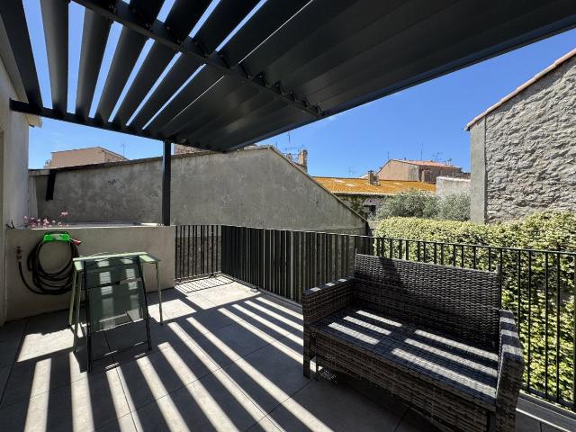 Location Appartement Rue Paul Valéry, Sète
