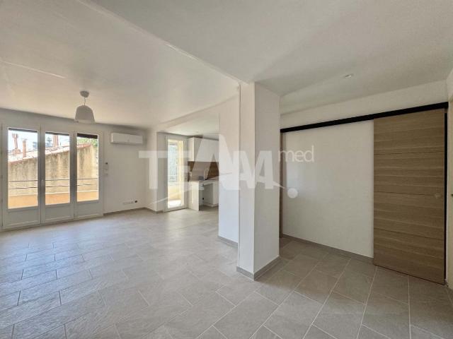 Location Appartement Rue Paul Valéry, Sète