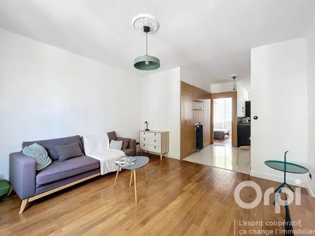 Location Appartement Rue Paul Verlaine, Villeurbanne