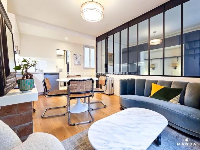 Location Appartement Rue Paul Albert, Paris