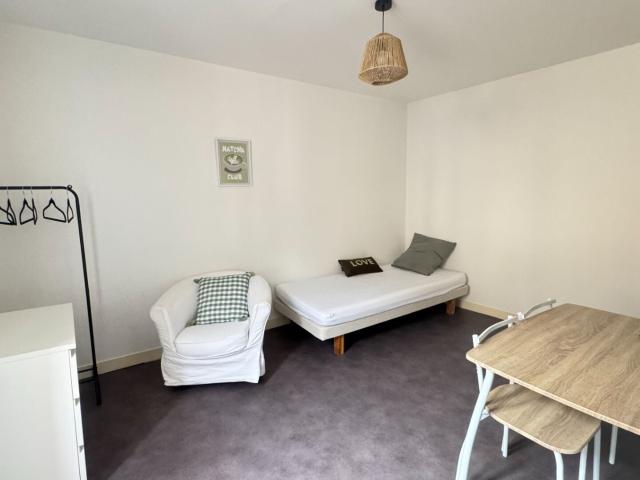 Location Appartement Rue Paul Bert, Rennes