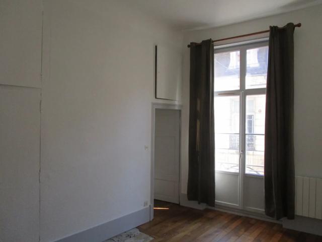 Location Appartement Rue Paul Cabet, Dijon