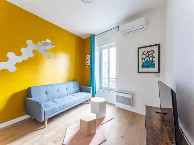 Location Appartement Rue Paul Coxe, Marseille