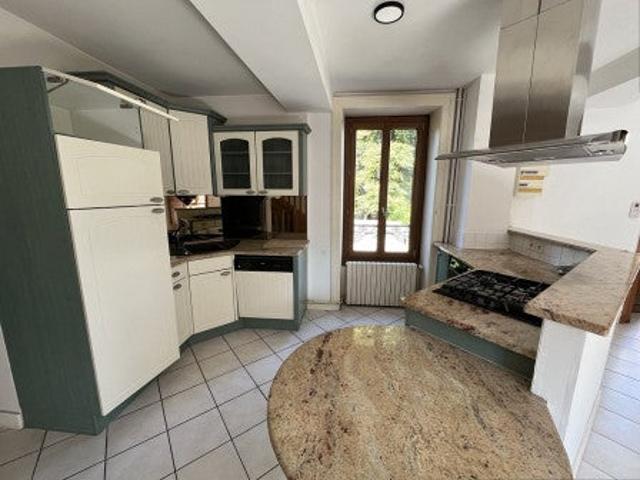 Location Appartement Rue Paul Garcin, Crémieu