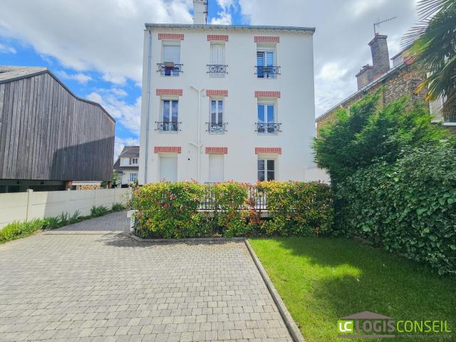 Location Appartement Rue Paul Henry Thilloy, Bourg la Reine