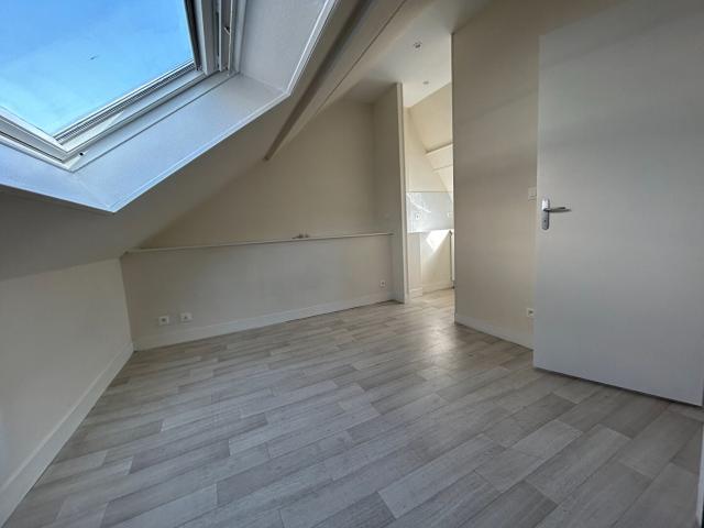 Location Appartement Rue Paul Lemée, Évreux
