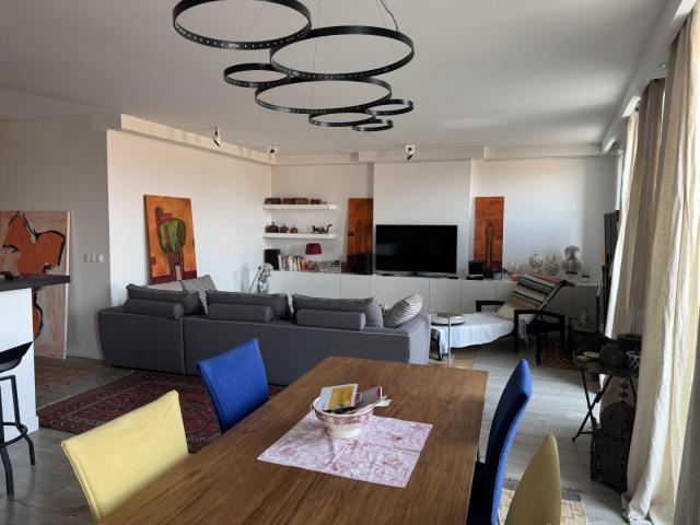 Location Appartement Rue Paradis, Marseille