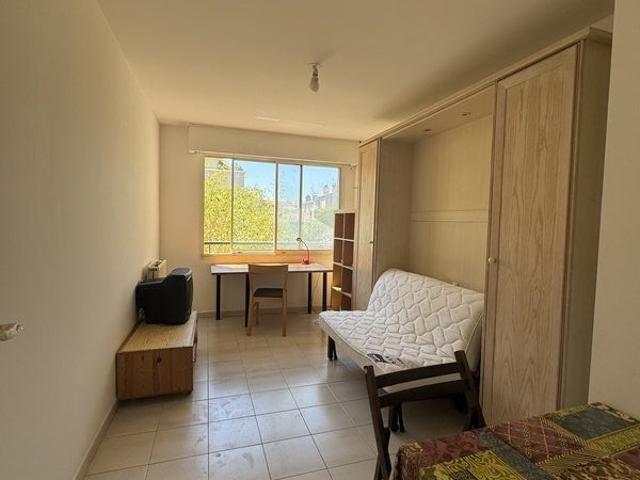 Location Appartement Rue Paradis, Marseille