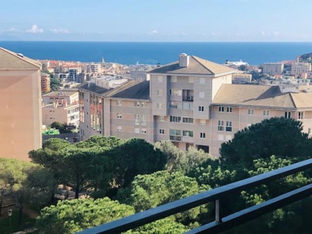 Location Appartement Rue Paratojo, Bastia