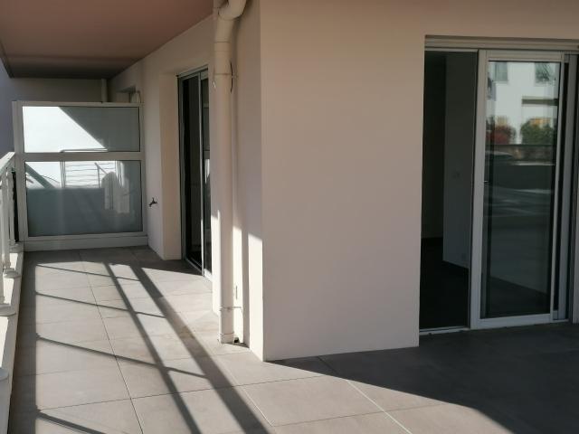 Location Appartement Rue Parmentier, Nice