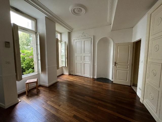 Location Appartement Rue Pasteur, Dijon