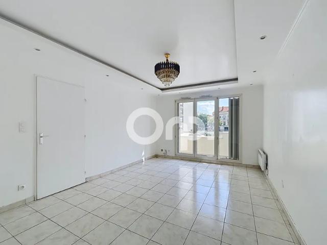 Location Appartement Rue Pasteur, Longjumeau